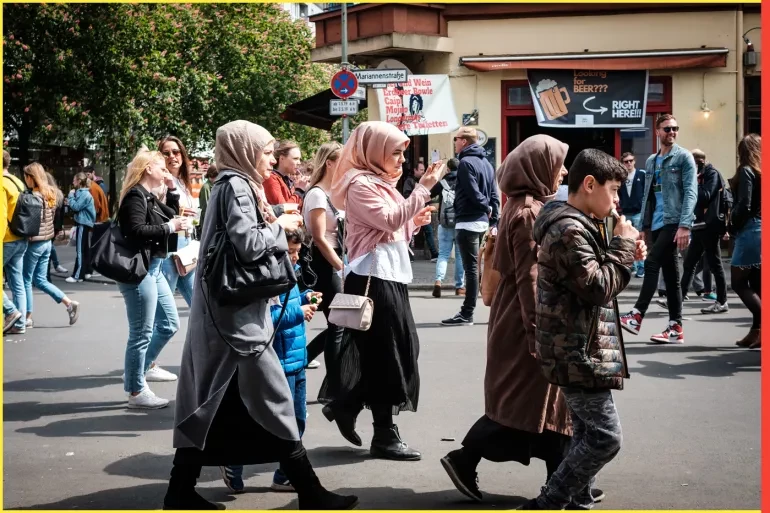 الهجرة المعاكسة.. لماذا يفضّل مسلمو أميركا العودة للشرق الأوسط؟